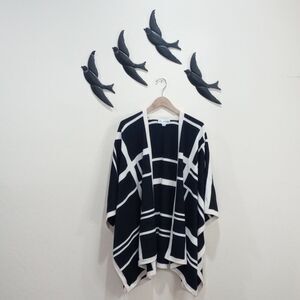 St. John Collection Black Geometric Wrap/Shawl - OS